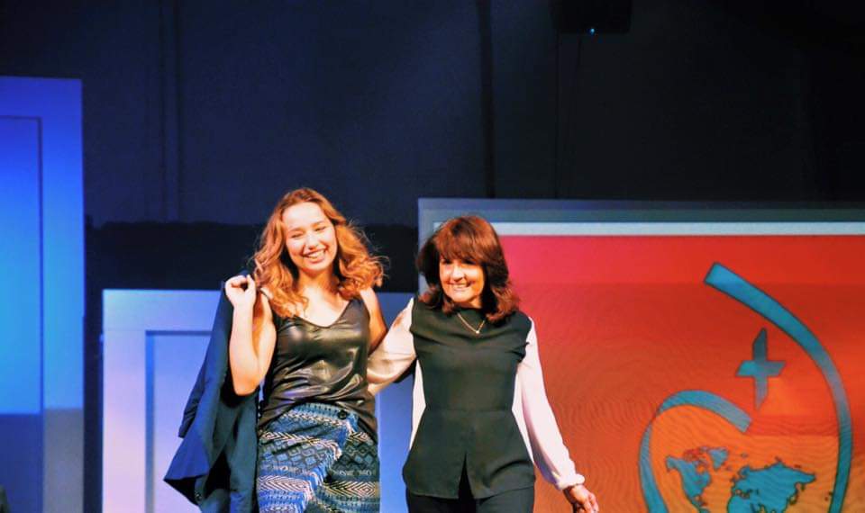 Lauren Morrissey with mom Maria